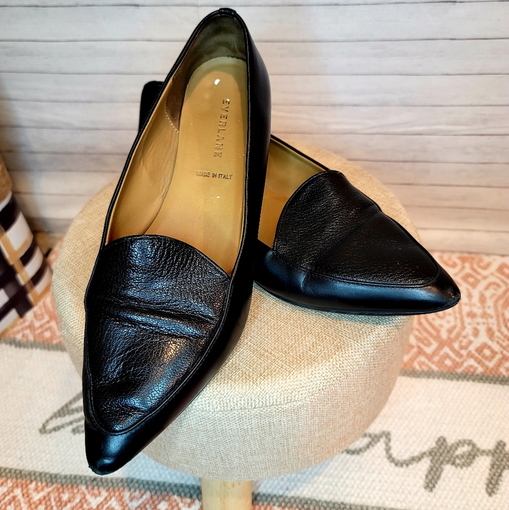 EVERLANE THE MODERN POINT LOAFER IN BLACK, SIZE 8.5, EXCELLENT USED CONDITION!